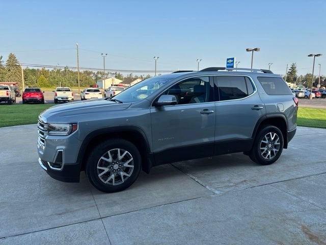 2023 GMC Acadia SLT in Sterling Metallic — front three-quarter view
