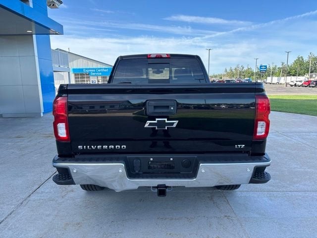 2017 Chevrolet Silverado 1500 — detail view